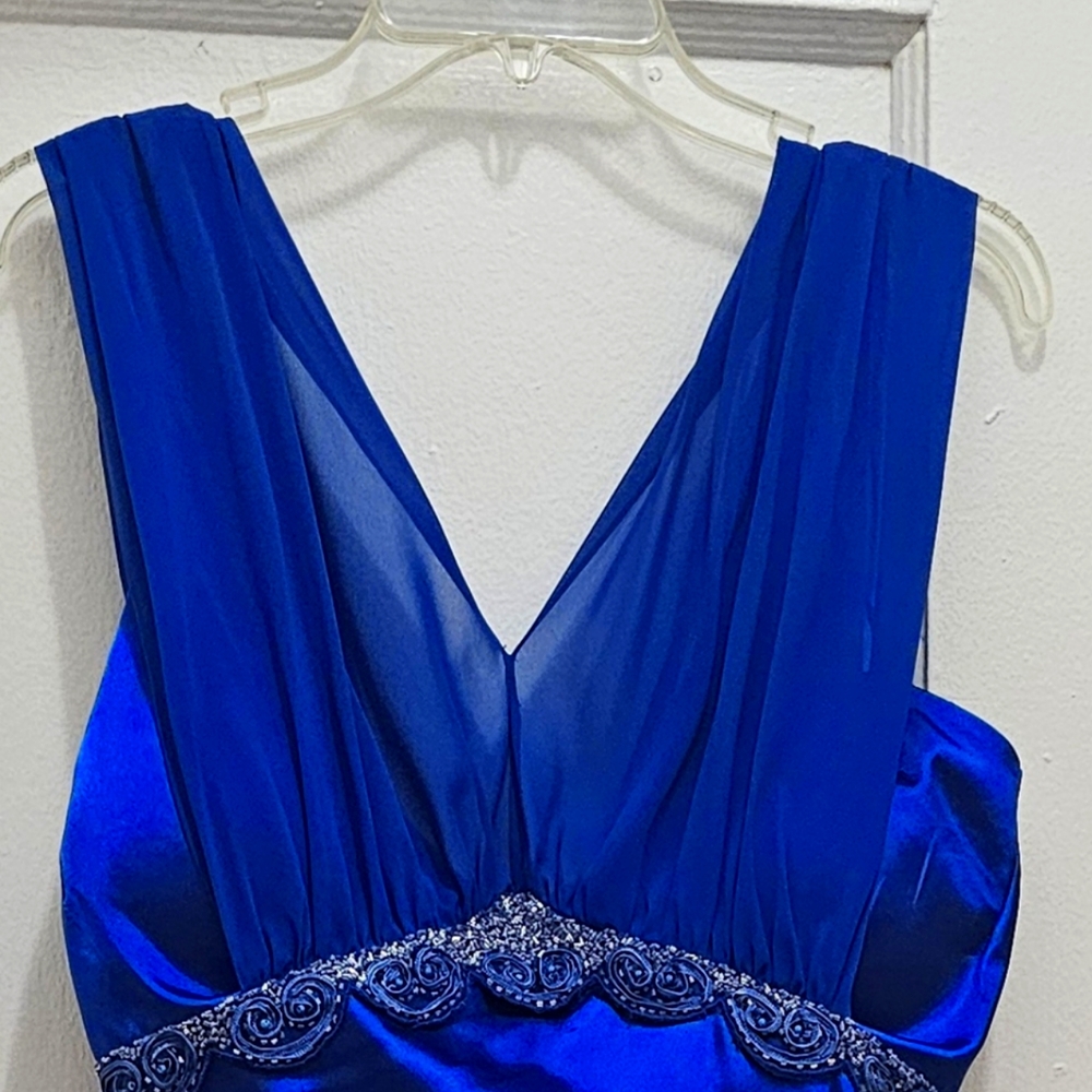 Evening dress size 20